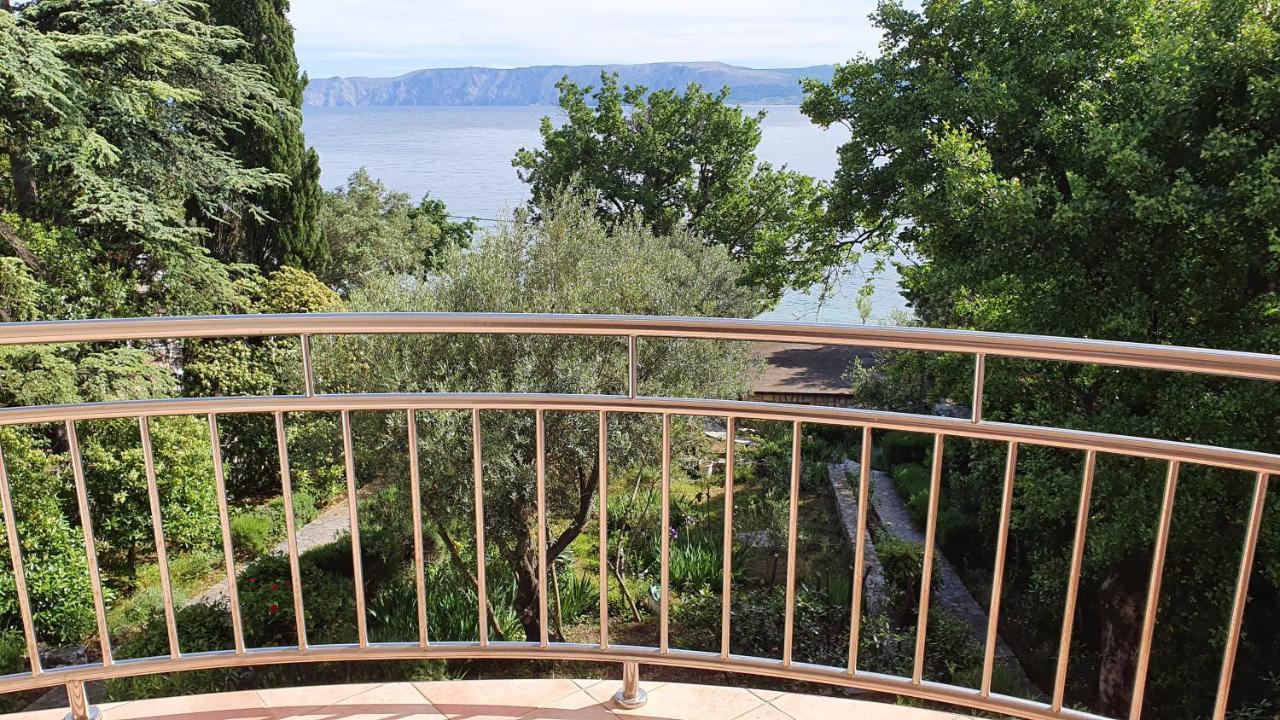 Sea Side Apartments 4* Novi Vinodolski Exterior foto