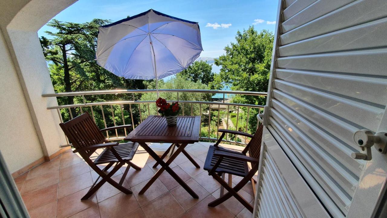 Sea Side Apartments 4* Novi Vinodolski Exterior foto